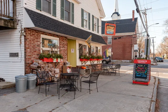 $765,000 | 1 Railroad Square, Unit 103, Yarmouth, ME 04096