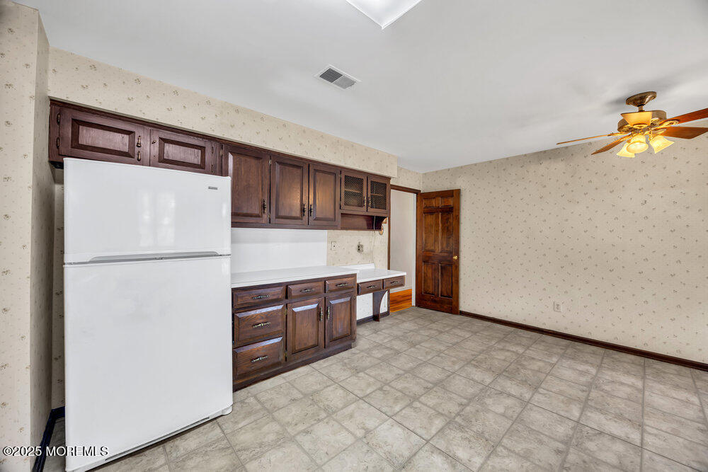 185 Ballantine Road Middletown, NJ 07748 - Photo 14 of 39 017_2m1a7190_389