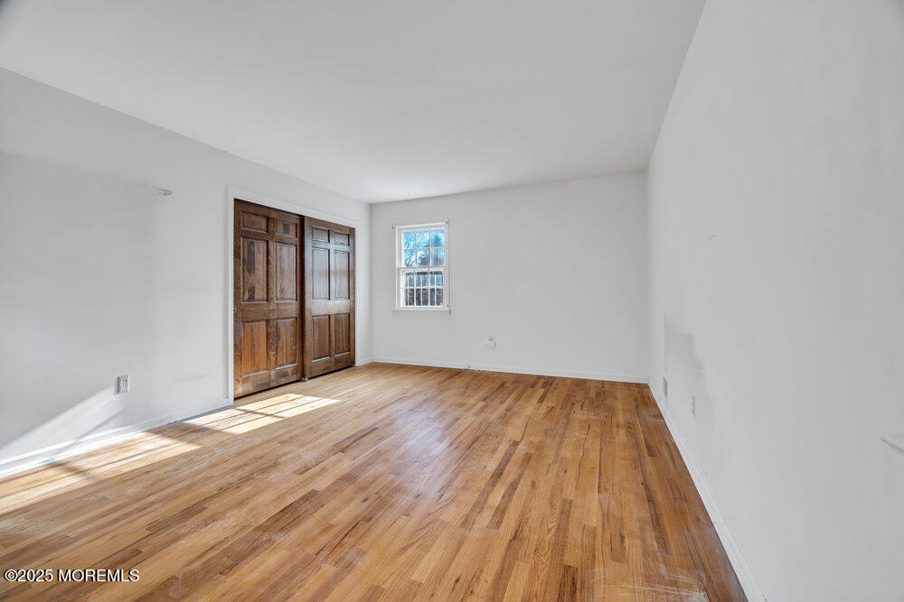 185 Ballantine Road Middletown, NJ 07748 - Photo 17 of 39 025_2m1a7230_196