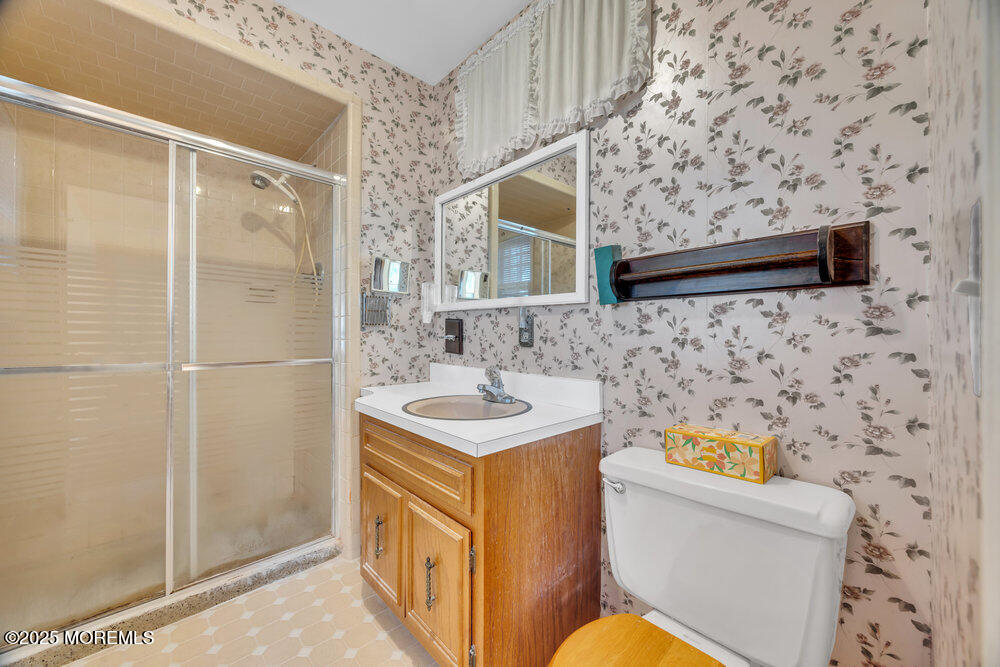 185 Ballantine Road Middletown, NJ 07748 - Photo 19 of 39 027_2m1a7240_309