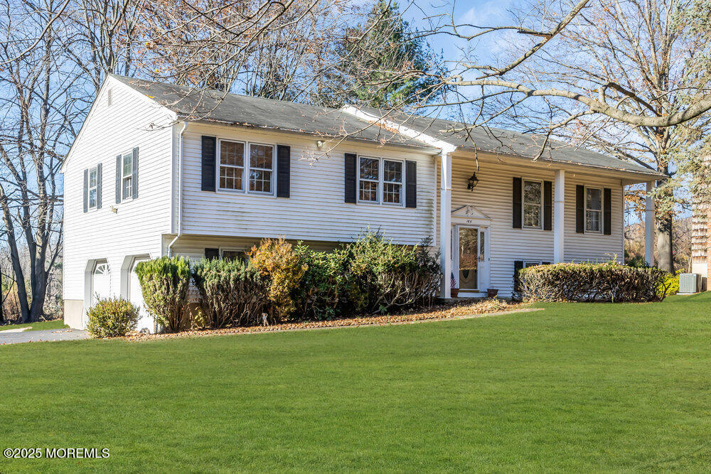 185 Ballantine Road Middletown, NJ 07748 - Photo 33 of 39 002_2m1a7105-1b_14