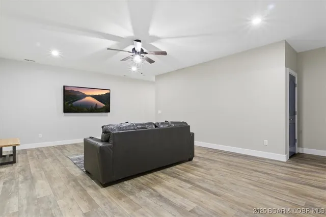 $675,000 | 500 Big Cedar Drive, Camdenton, MO 65020