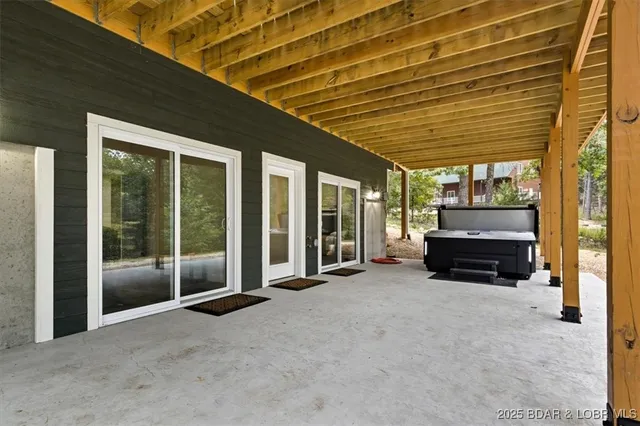 $675,000 | 500 Big Cedar Drive, Camdenton, MO 65020