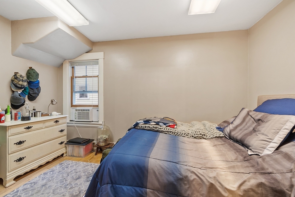 9 Pleasant Street Lunenburg, MA 01462 - Photo 14 of 38