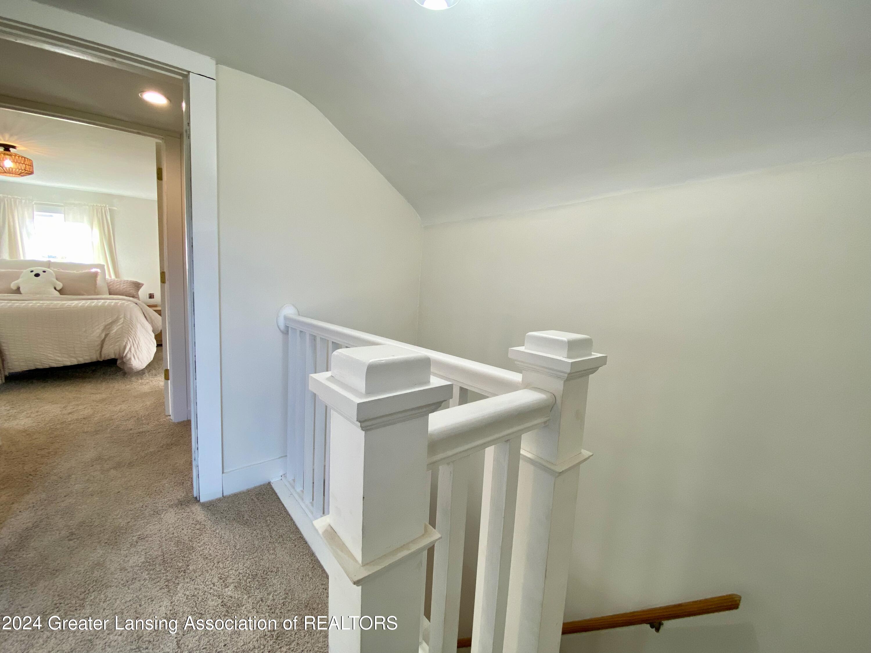 2820 Lehman Road Dewitt, MI 48820 - Photo 19 of 47 upper level