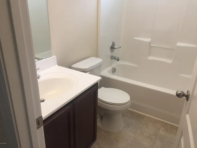 $1,100 | 115 Oyster Lane, Hubert, NC 28539