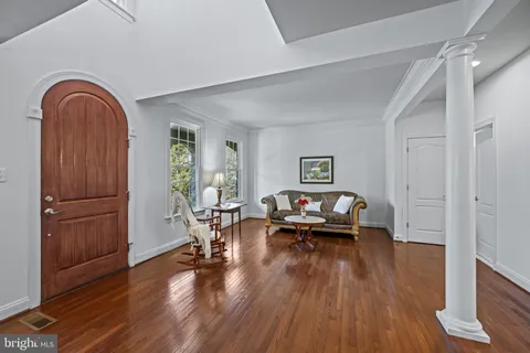 $1,050,000 | 8114 Kylemore Way, Ellicott City, MD 21043