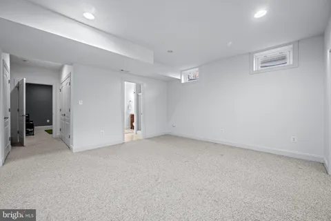 $1,050,000 | 8114 Kylemore Way, Ellicott City, MD 21043