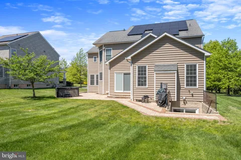 $1,050,000 | 8114 Kylemore Way, Ellicott City, MD 21043