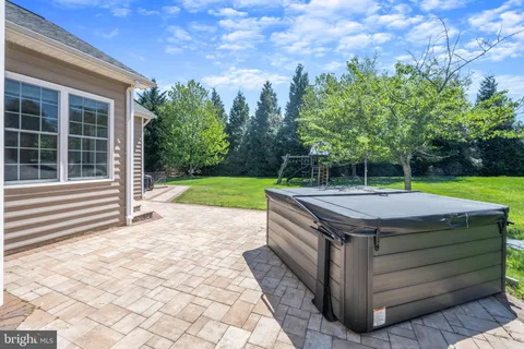 $1,050,000 | 8114 Kylemore Way, Ellicott City, MD 21043