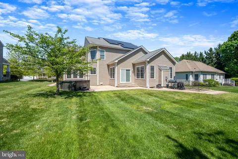 $1,050,000 | 8114 Kylemore Way, Ellicott City, MD 21043