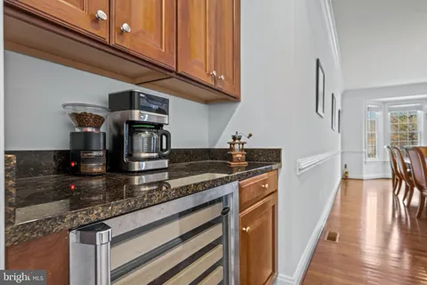 $1,050,000 | 8114 Kylemore Way, Ellicott City, MD 21043