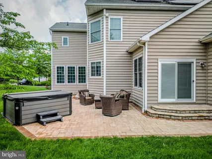 $1,050,000 | 8114 Kylemore Way, Ellicott City, MD 21043