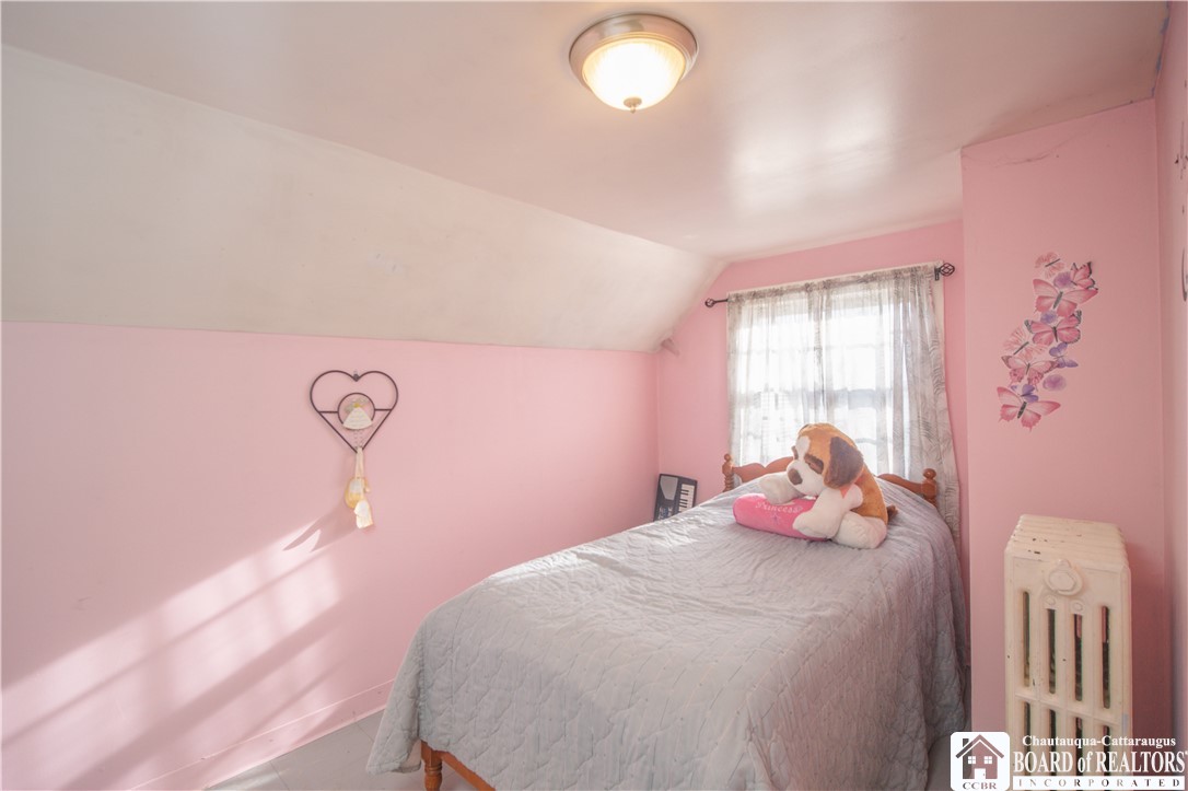 23 North Beagle Street Dunkirk, NY 14048 - Photo 13 of 34