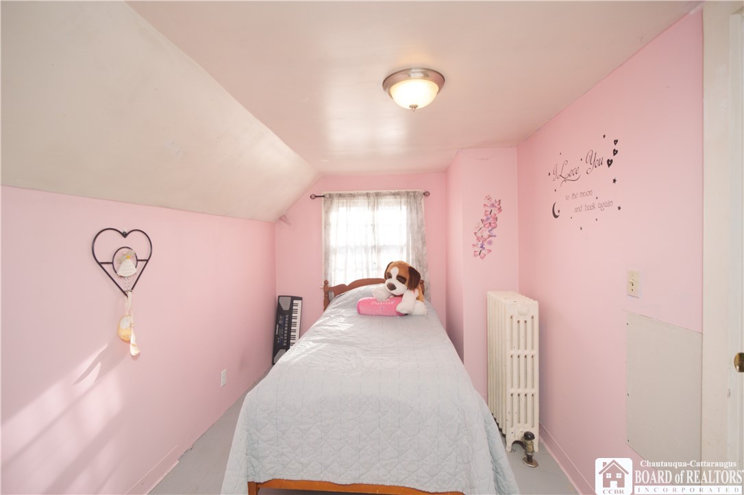 23 North Beagle Street Dunkirk, NY 14048 - Photo 14 of 34