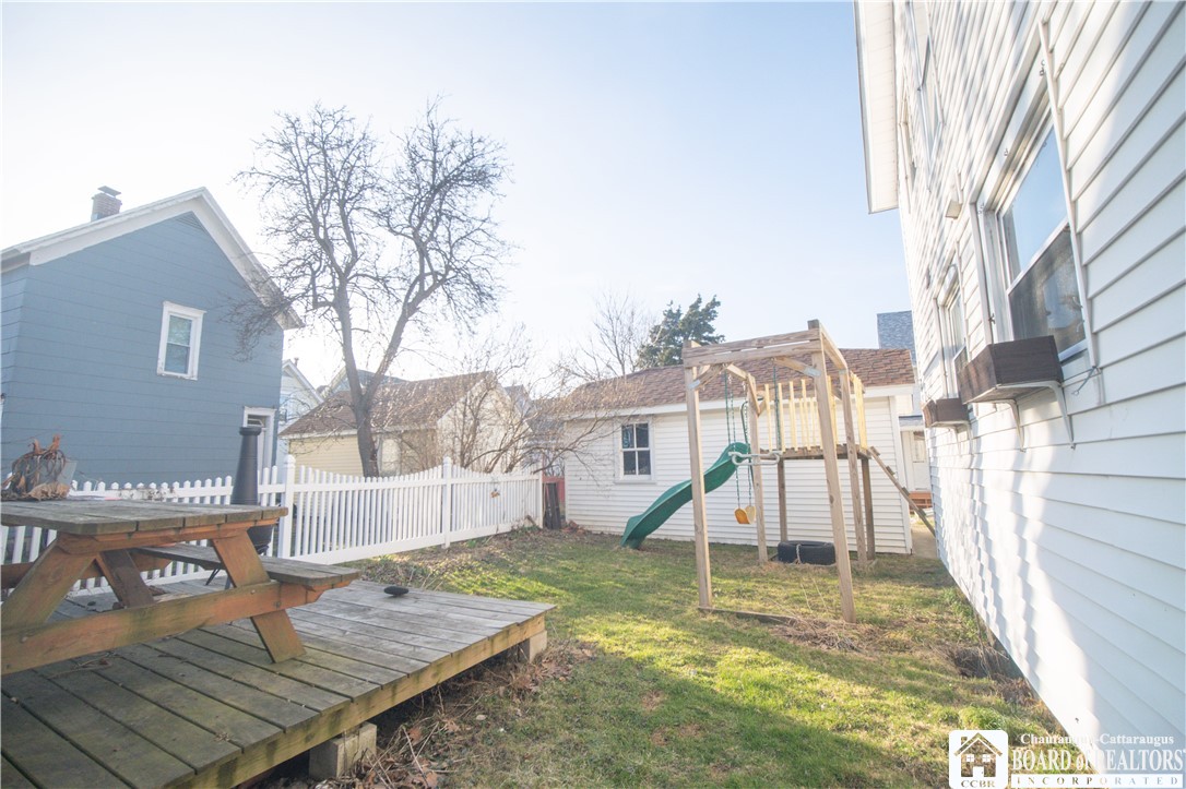 23 North Beagle Street Dunkirk, NY 14048 - Photo 32 of 34