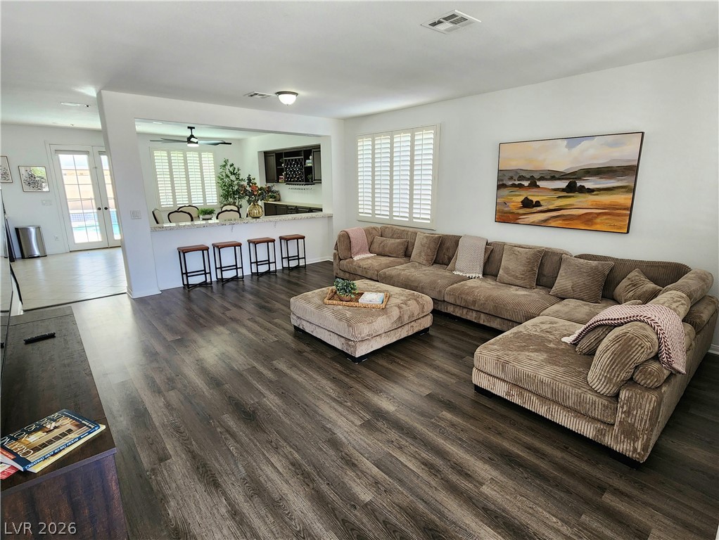 2743 Peekskill Avenue Henderson, NV 89052 - Photo 4 of 51 This inviting space features durable flooring and an open layout, perfect for daily living and entertaining.