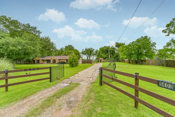 $399,999 | 5403 Croix Road, Manvel, TX 77578