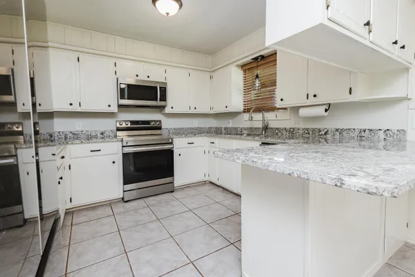 $279,000 | 26 Highland Drive, Ransom Canyon, TX 79366