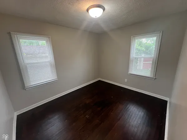 $945 | 5322 East 19th Place, Indianapolis, IN 46218