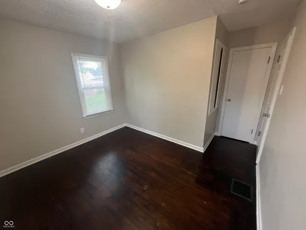 $945 | 5322 East 19th Place, Indianapolis, IN 46218
