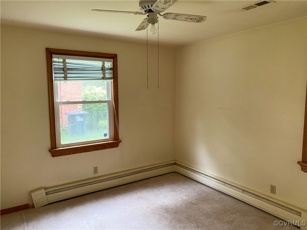 213 Jade Road Richmond, VA 23236 - Photo 20 of 33 an empty room with a window