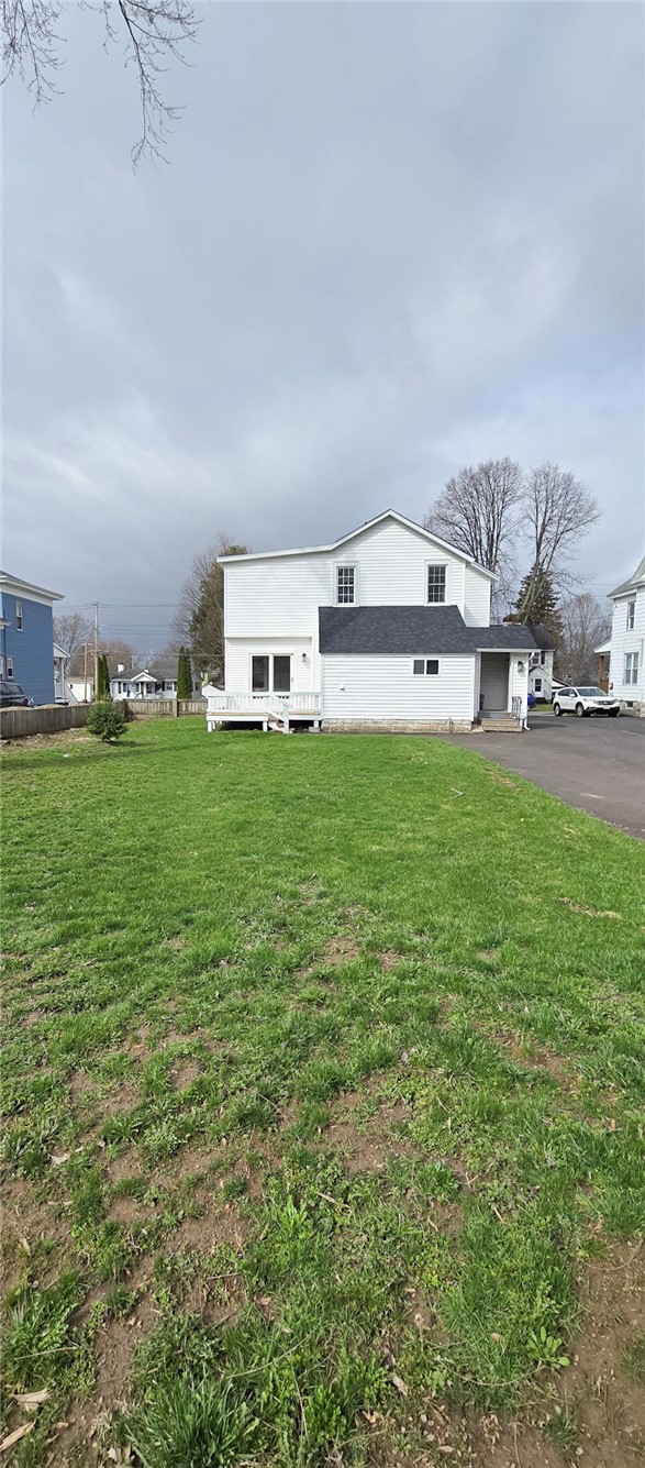30 Evans Street Auburn, NY 13021 - Photo 20 of 24 backyard