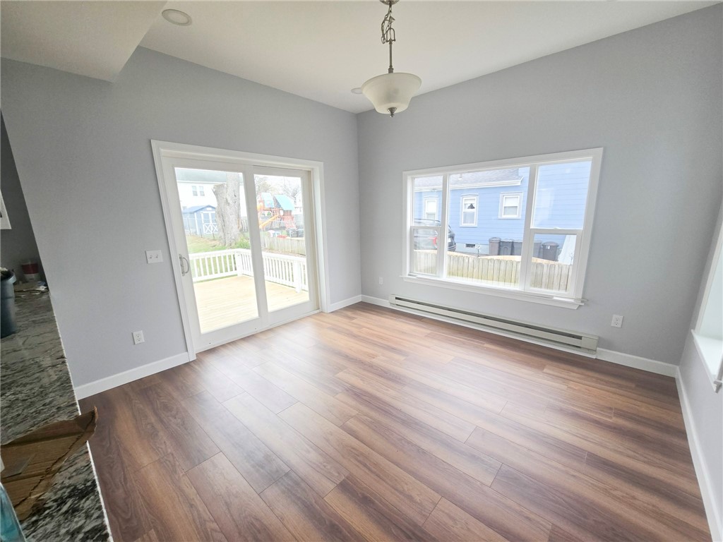 30 Evans Street Auburn, NY 13021 - Photo 6 of 24 Eat in area of kitchen