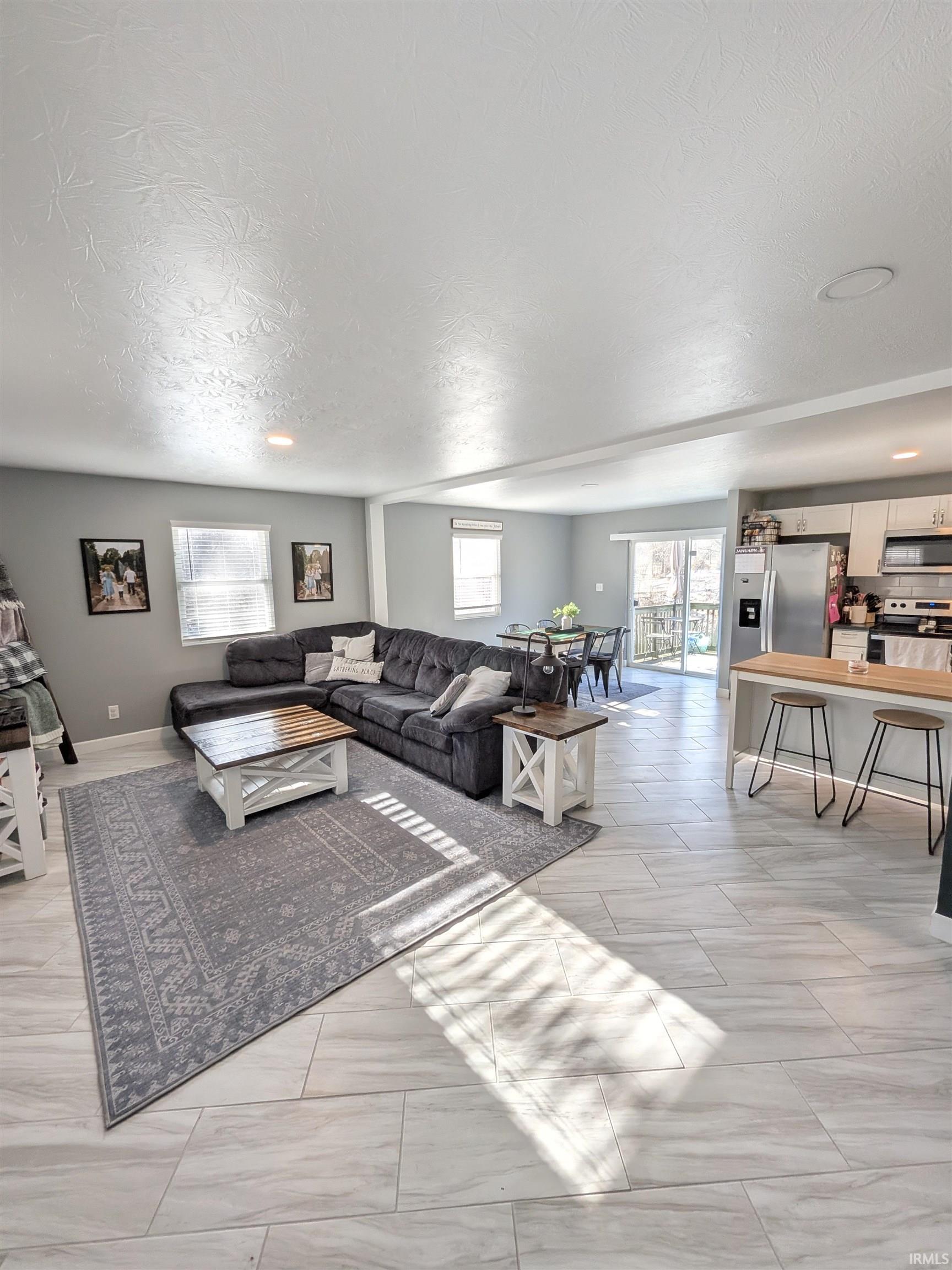 1802 South Jackson Street Marion, IN 46953 - Photo 2 of 36