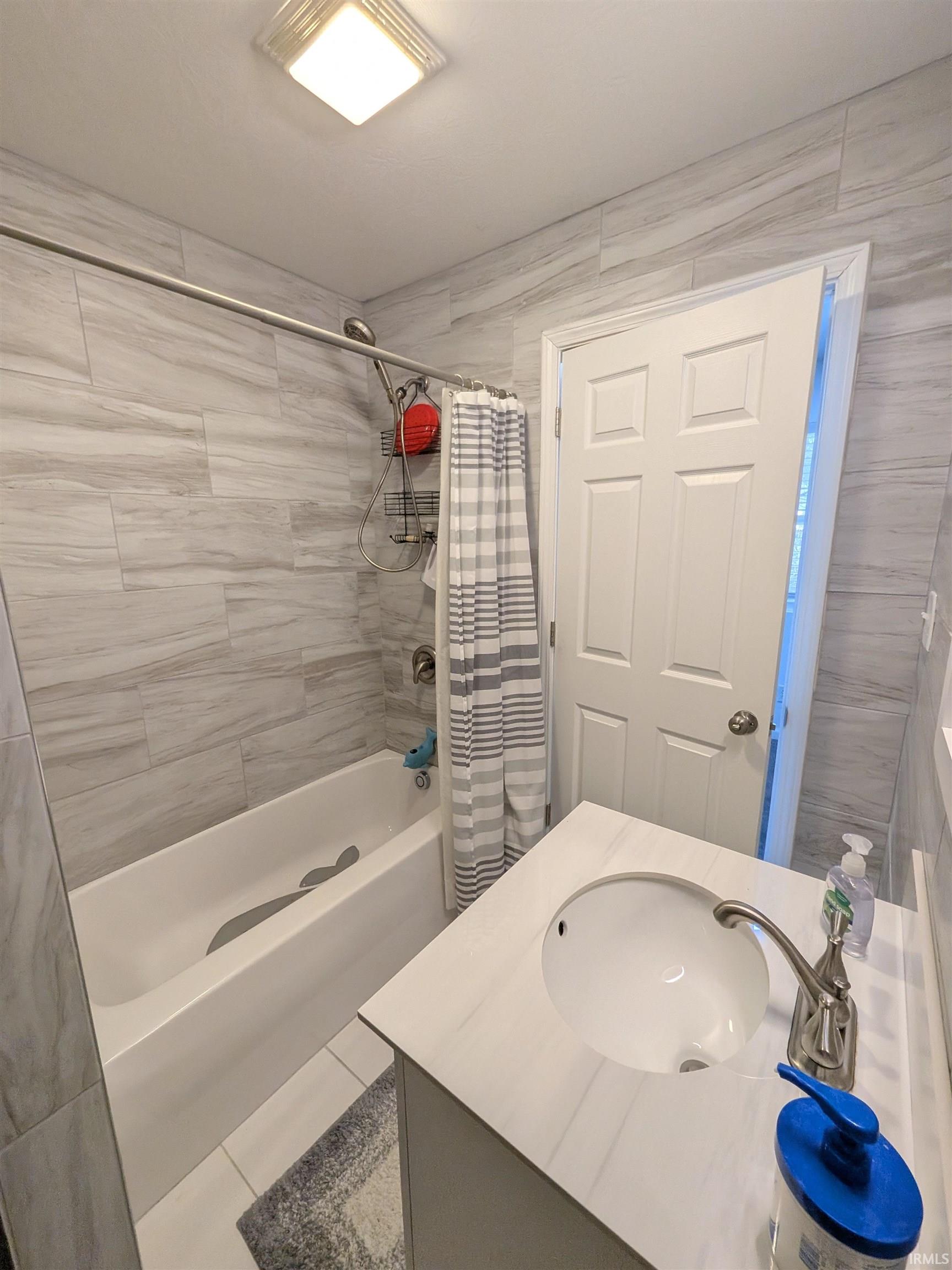 1802 South Jackson Street Marion, IN 46953 - Photo 24 of 36