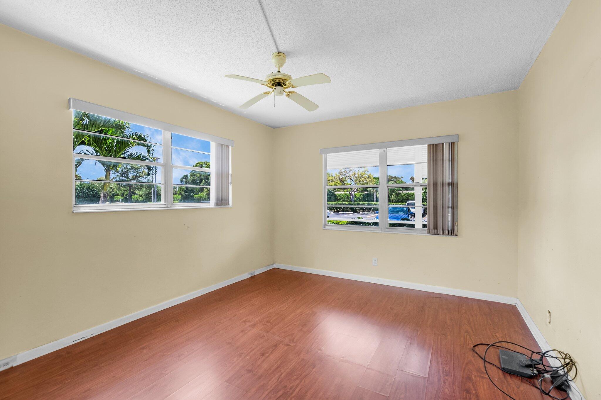 47 Preston F Boca Raton, FL 33434 - Photo 8 of 14 BEDROOM
