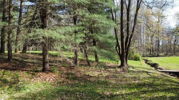 $200,000 | 7000 East County Road 50 North, Seymour, IN 47274