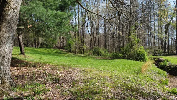 $200,000 | 7000 East County Road 50 North, Seymour, IN 47274