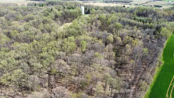 $200,000 | 7000 East County Road 50 North, Seymour, IN 47274