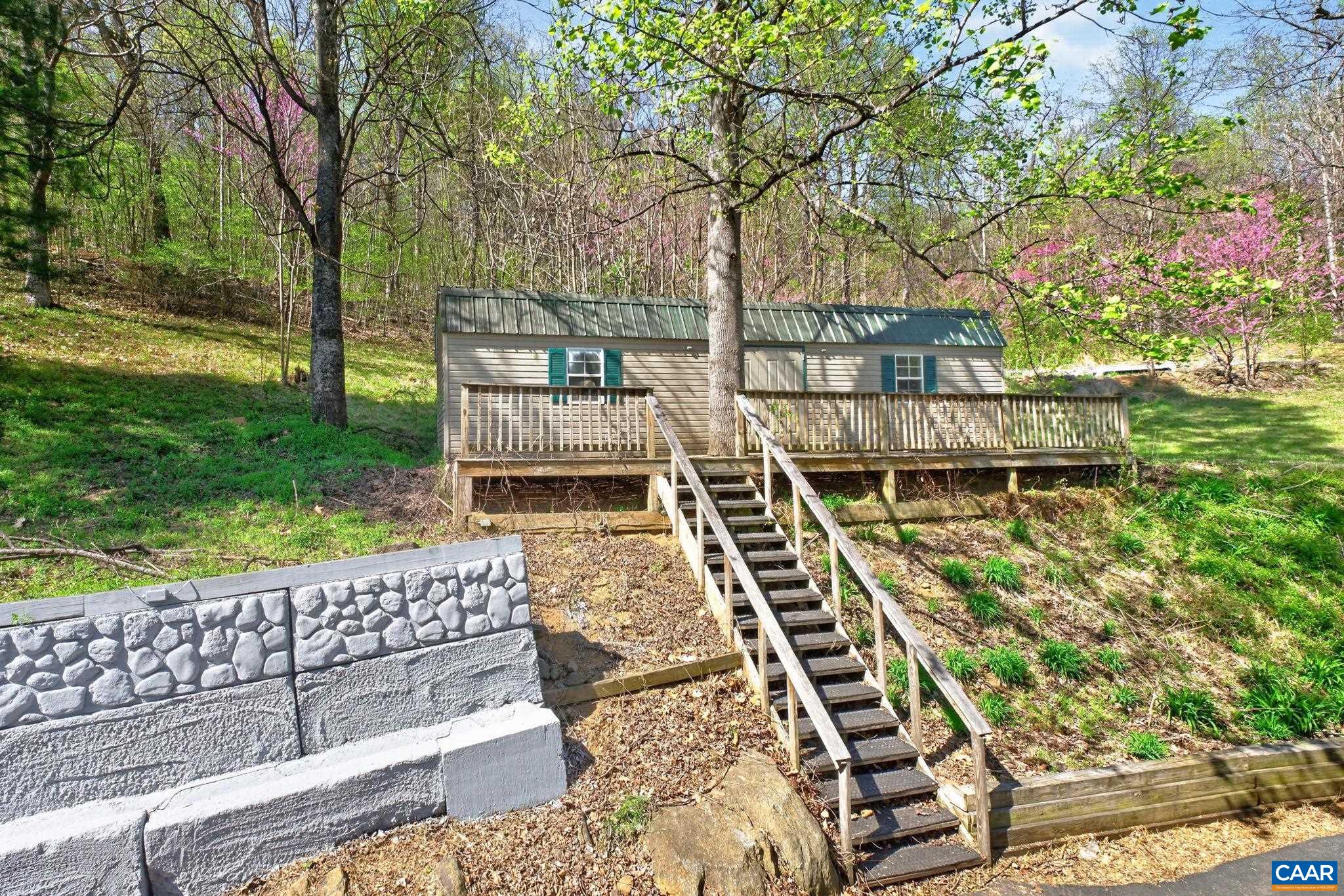 689 Mutton Hollow Road Stanardsville, VA 22973 - Photo 23 of 61
