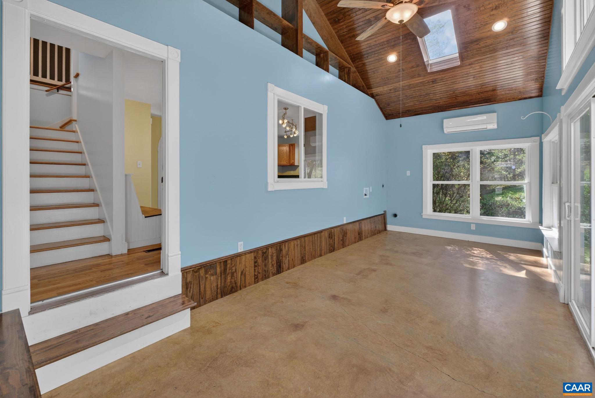 689 Mutton Hollow Road Stanardsville, VA 22973 - Photo 43 of 61 Sun Room