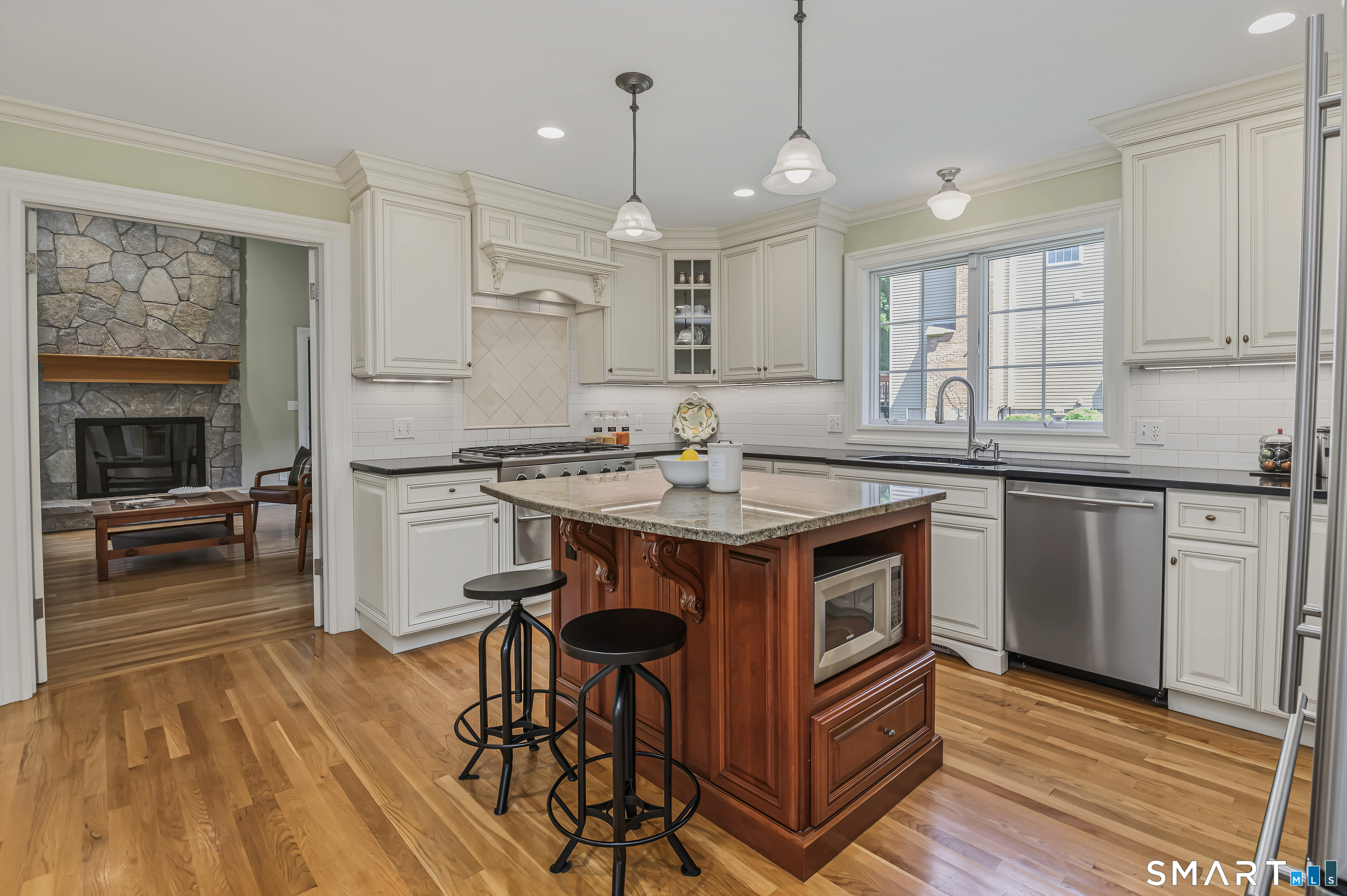 19 Kellogg Street Ridgefield, CT 06877 - Photo 12 of 40