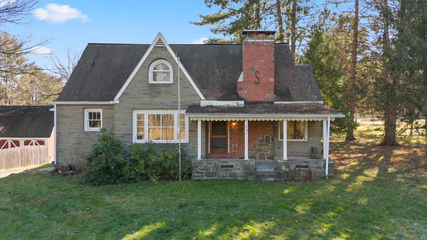 401 Echo Road Vestal, NY 13850 - Photo 1 of 42 Gallery Image 1