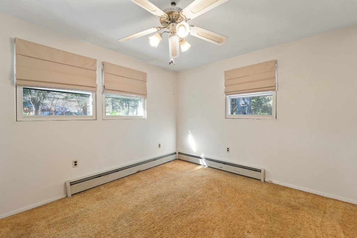 401 Echo Road Vestal, NY 13850 - Photo 14 of 42 Gallery Image 14