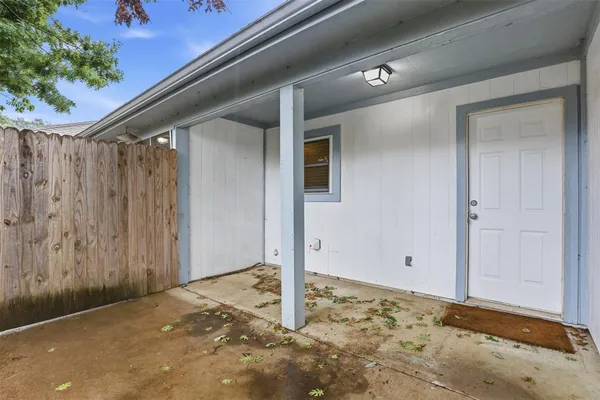 $1,495 | 1502 Sharron Court, Unit A, Cleburne, TX 76033