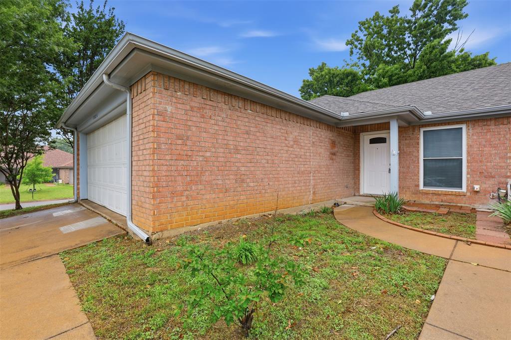 1502 Sharron Court, Unit A Cleburne, TX 76033 - Photo 4 of 26