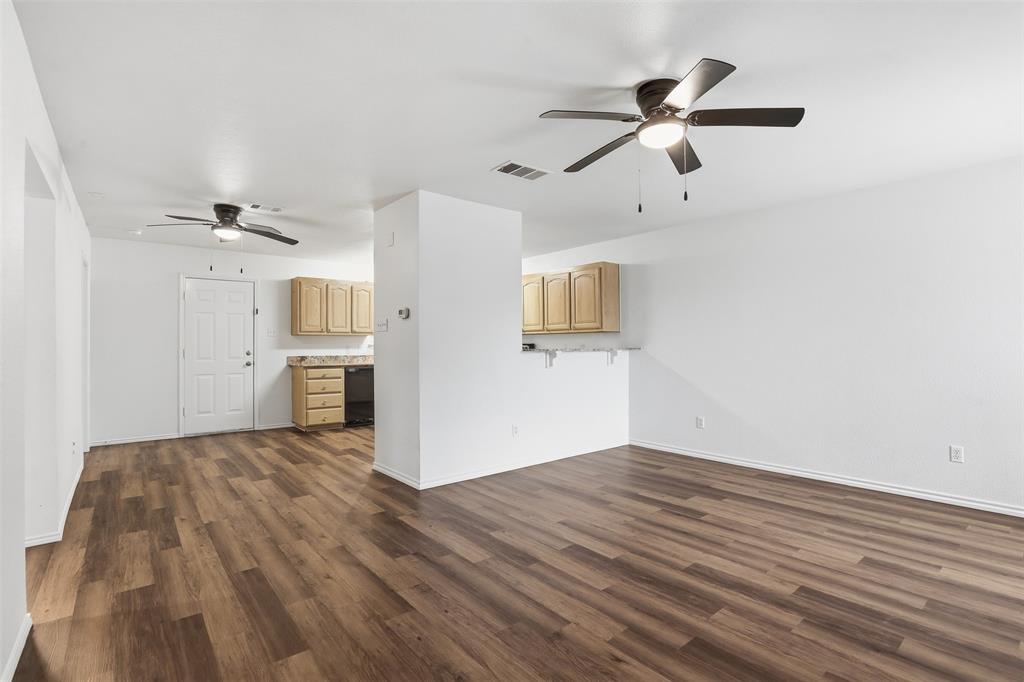 1502 Sharron Court, Unit A Cleburne, TX 76033 - Photo 10 of 26