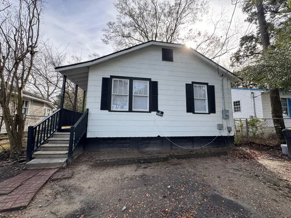 $1,280 | 1931 Token Street, North Charleston, SC 29405