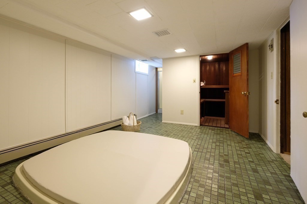 52 Draper Road Wayland, MA 01778 - Photo 32 of 34 a view of an empty room