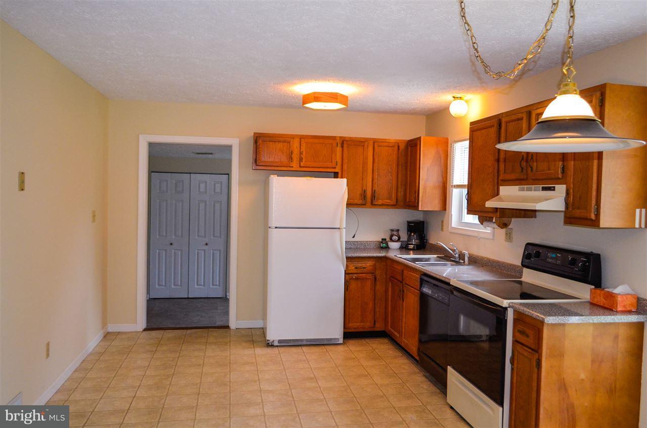 14066 Wolf Road Felton, PA 17322 - Photo 14 of 34 Gallery Image 14