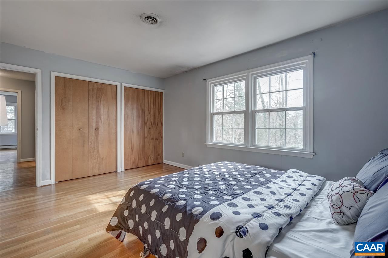 208 Surrey Road Charlottesville, VA 22901 - Photo 35 of 40 Gallery Image 35