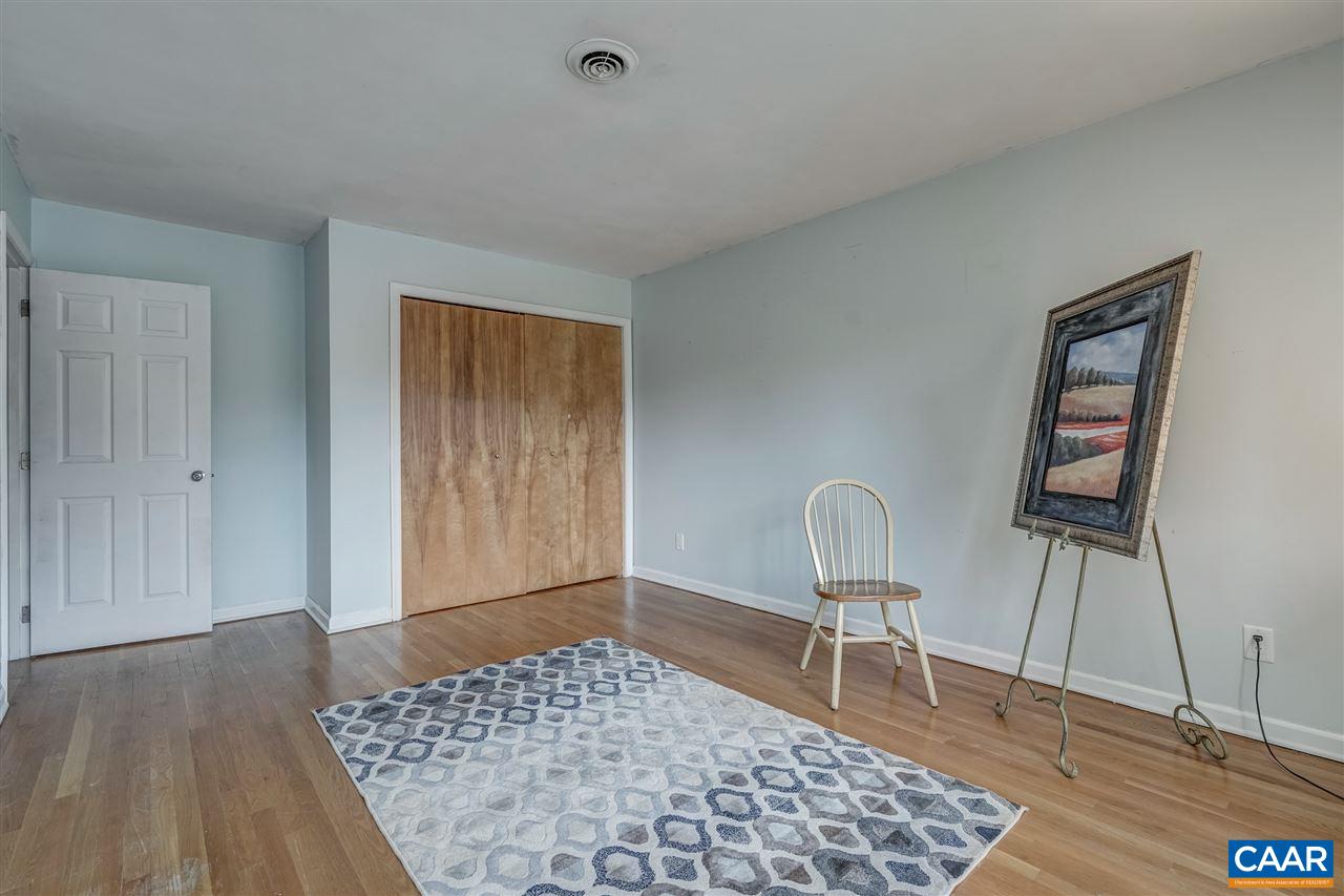 208 Surrey Road Charlottesville, VA 22901 - Photo 36 of 40 Gallery Image 36