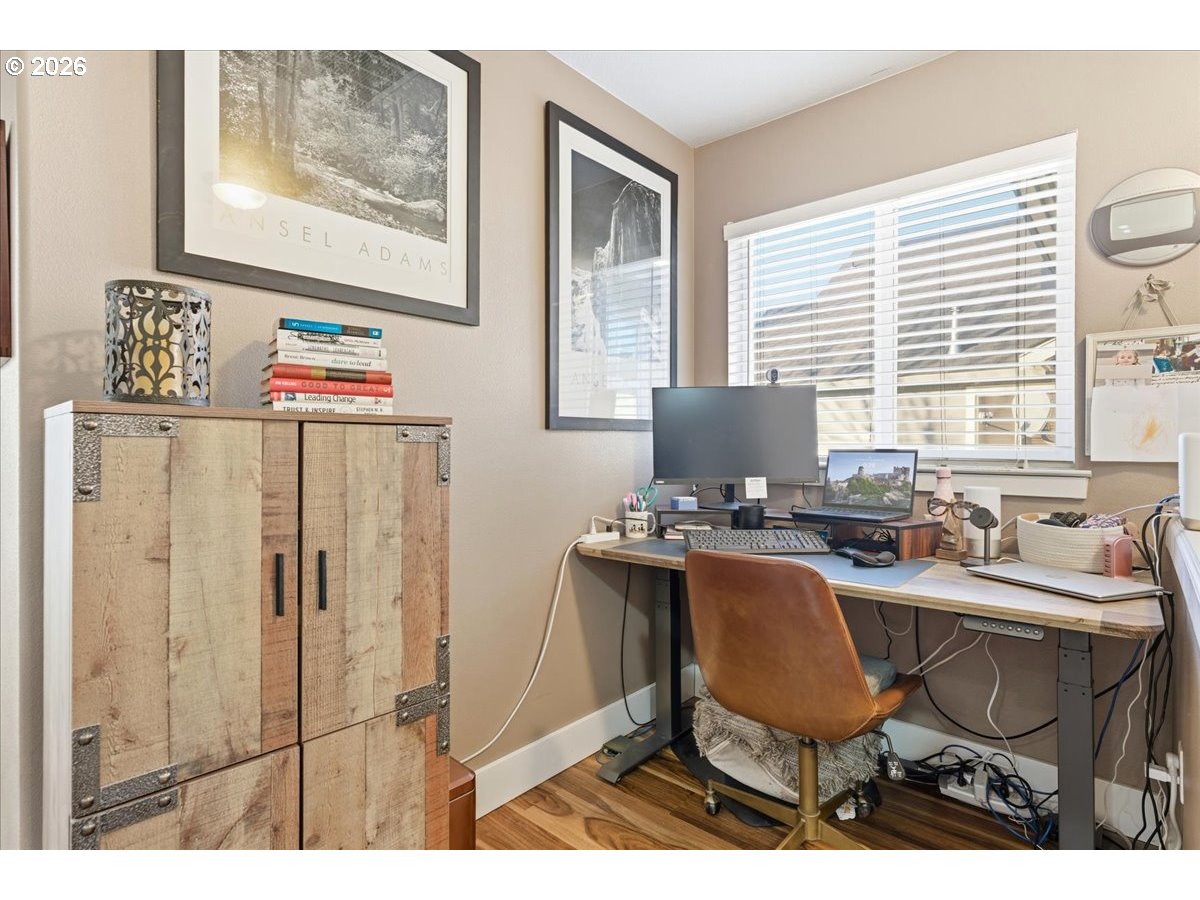21601 Northeast Willow Glen Road Fairview, OR 97024 - Photo 34 of 48 a dining room with furniture and window