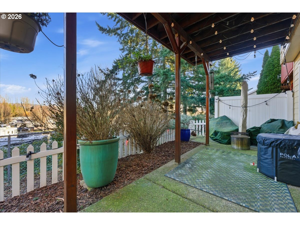 21601 Northeast Willow Glen Road Fairview, OR 97024 - Photo 41 of 48 a view of a backyard with plants