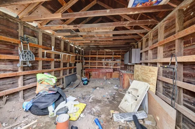 $350,000 | 308 South High Street, Petersburg, TN 37144